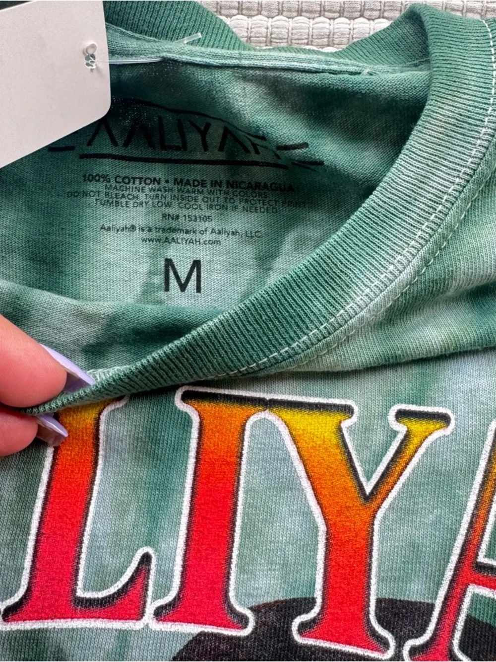 Aaliyah Graphic Tee Green Tie Dye Y2K Style Cotton T Shirt Size M - Picture 2 of 5